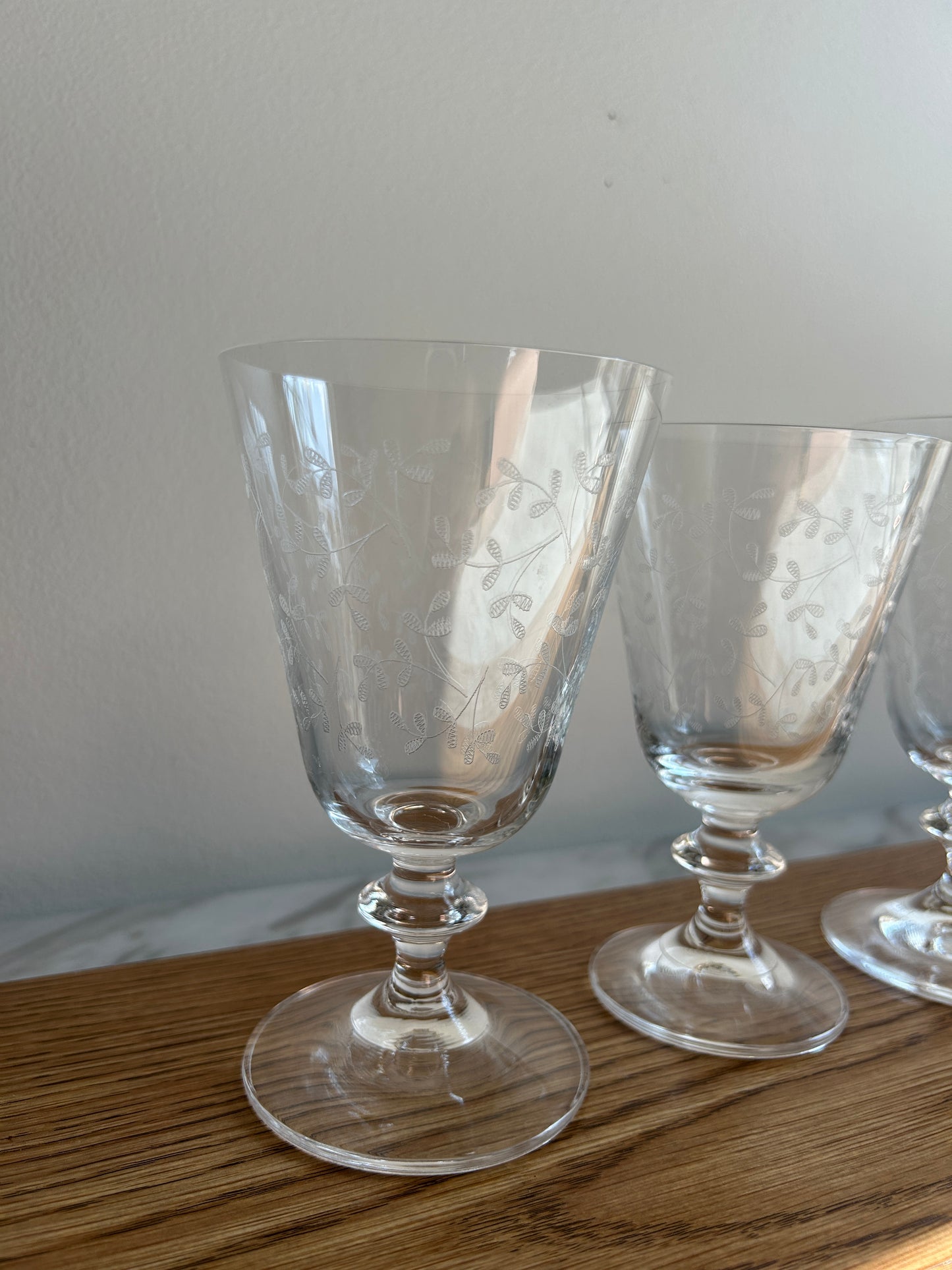 Vintage Crystal Glassware | Floral Pattern | Set of 5