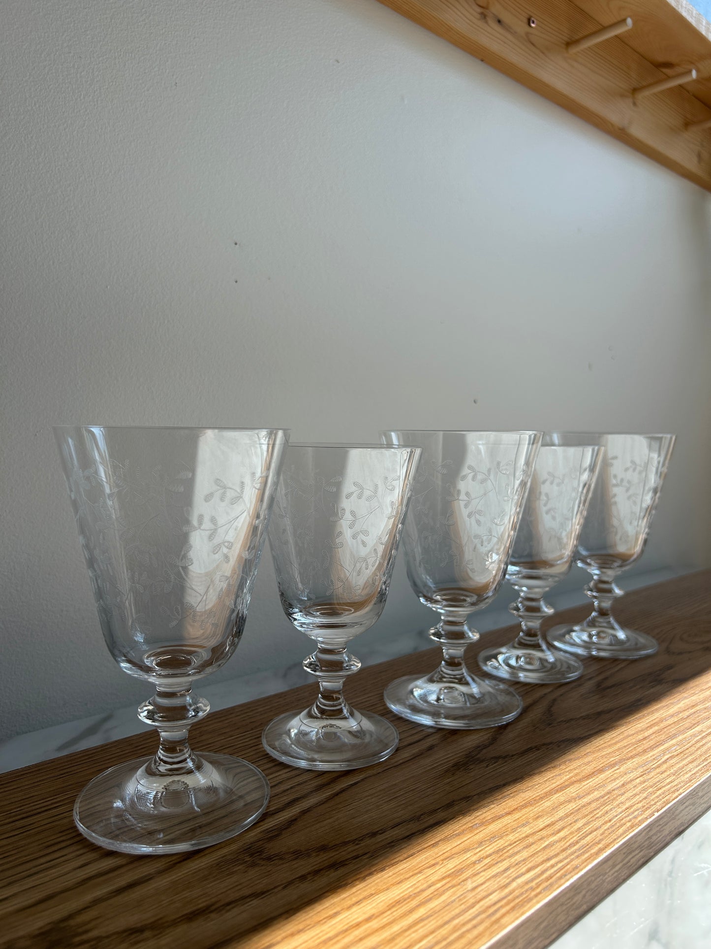 Vintage Crystal Glassware | Floral Pattern | Set of 5