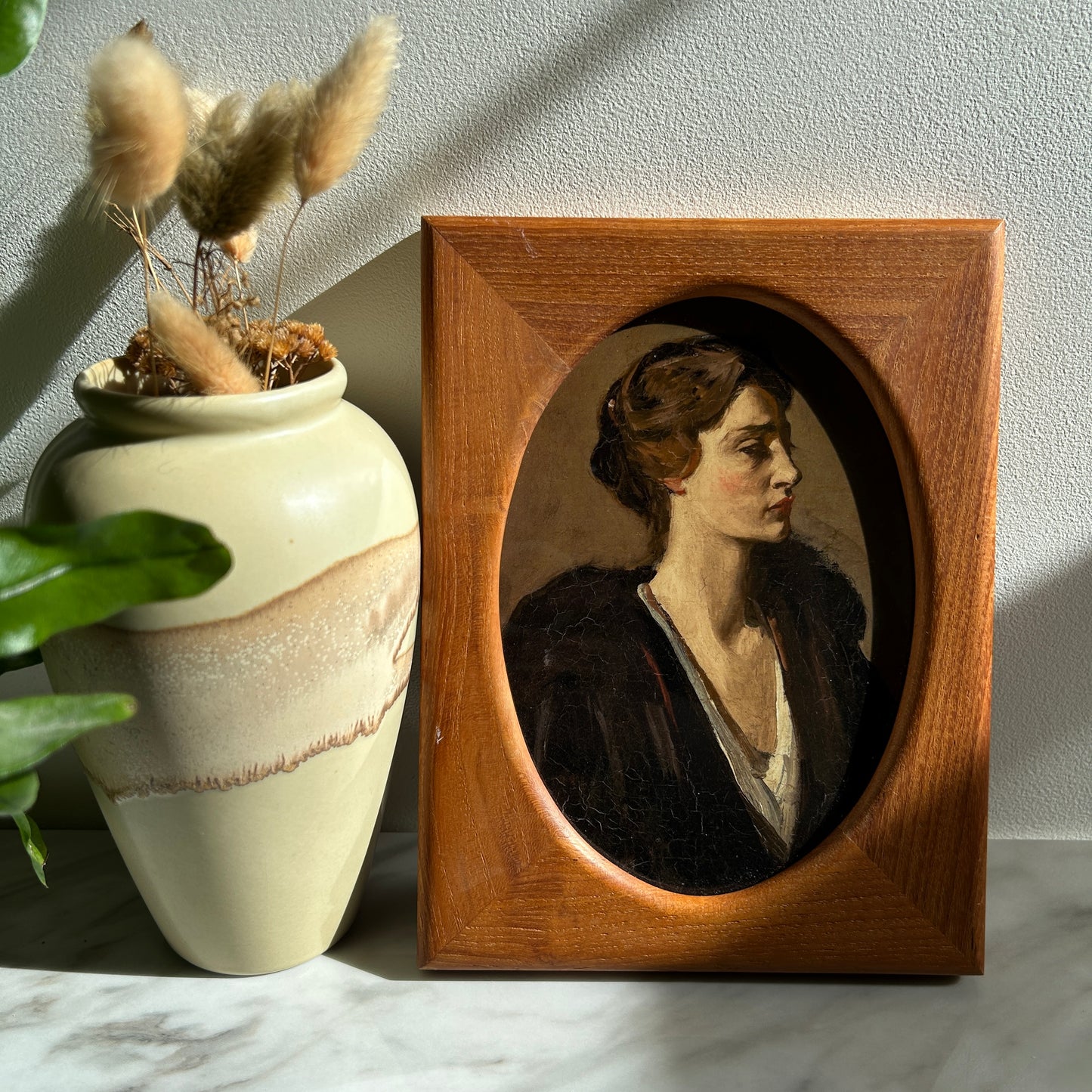 Vintage Portrait of a Lady Print | Teak Oval Frame