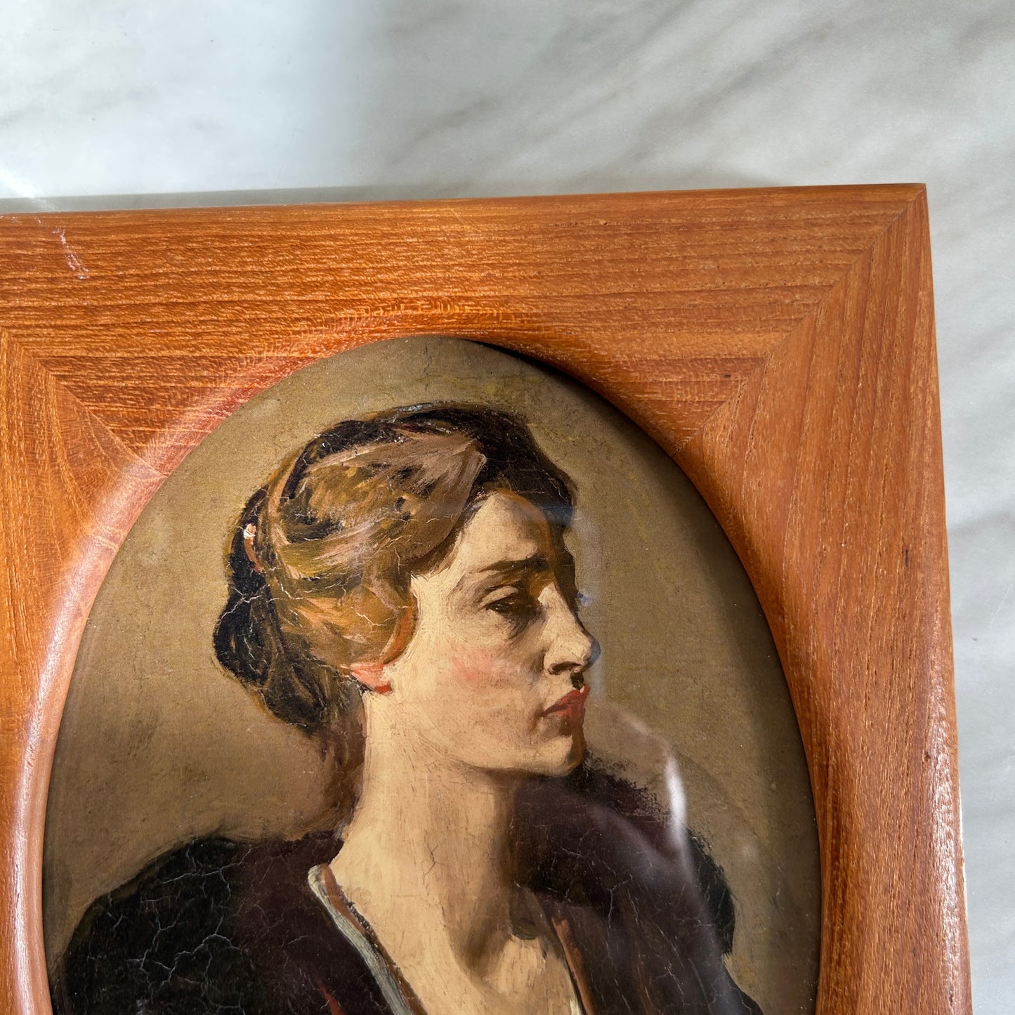 Vintage Portrait of a Lady Print | Teak Oval Frame
