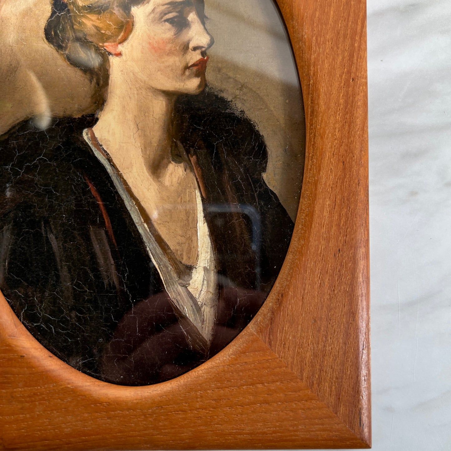 Vintage Portrait of a Lady Print | Teak Oval Frame
