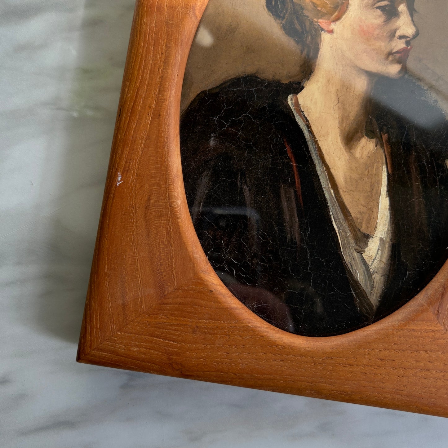 Vintage Portrait of a Lady Print | Teak Oval Frame
