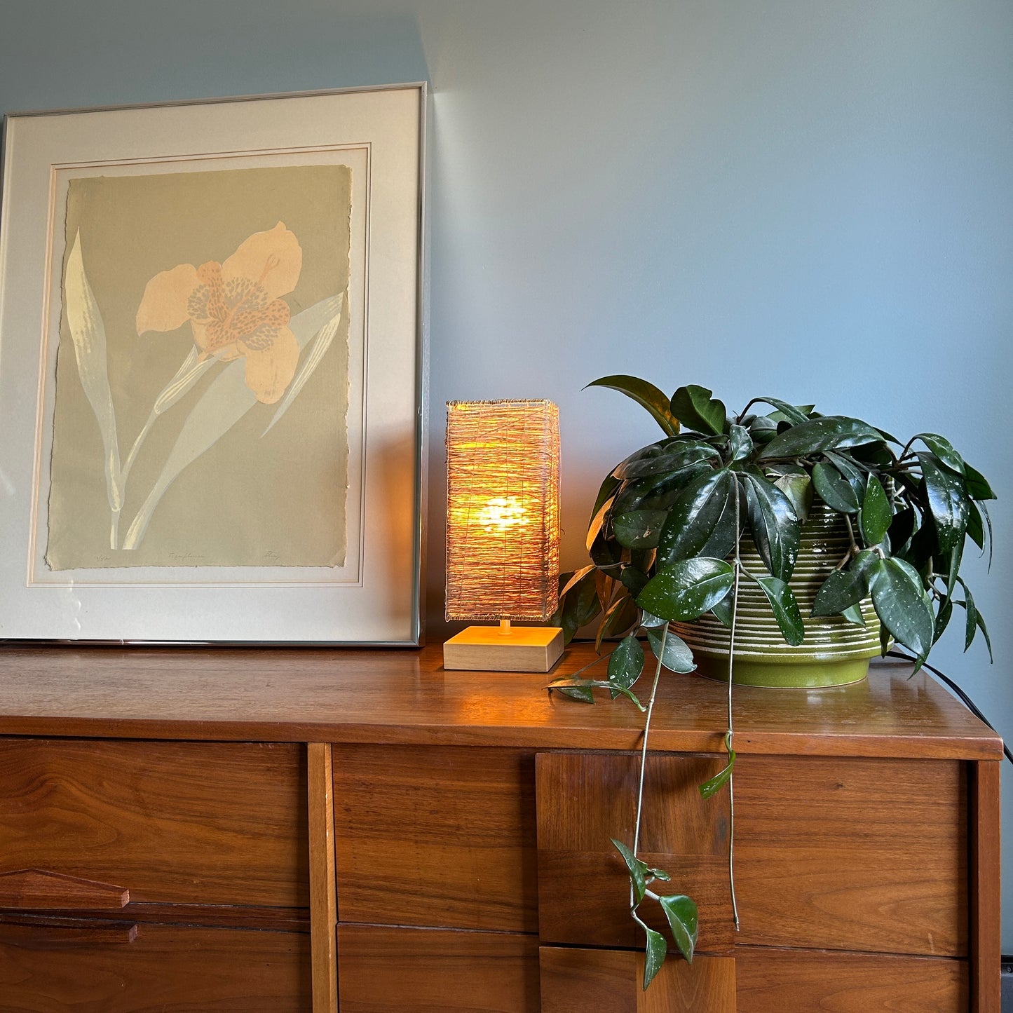 Natural Woven Lamp
