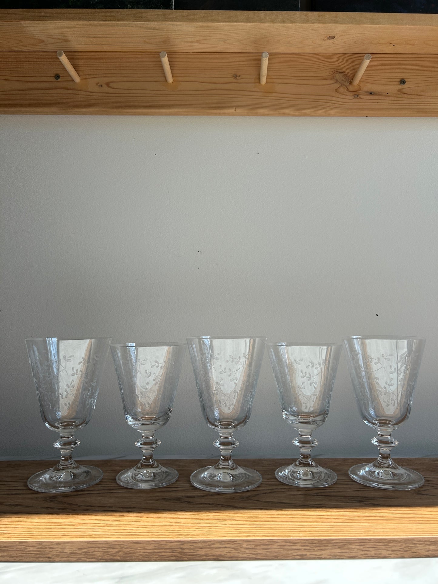 Vintage Crystal Glassware | Floral Pattern | Set of 5